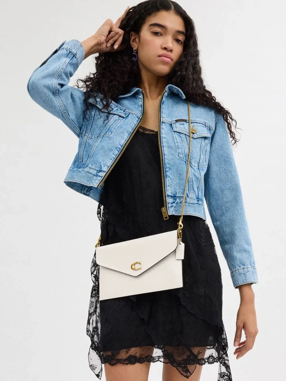 Coach Essential Small Leather Clutch Chain Crossbody Purse